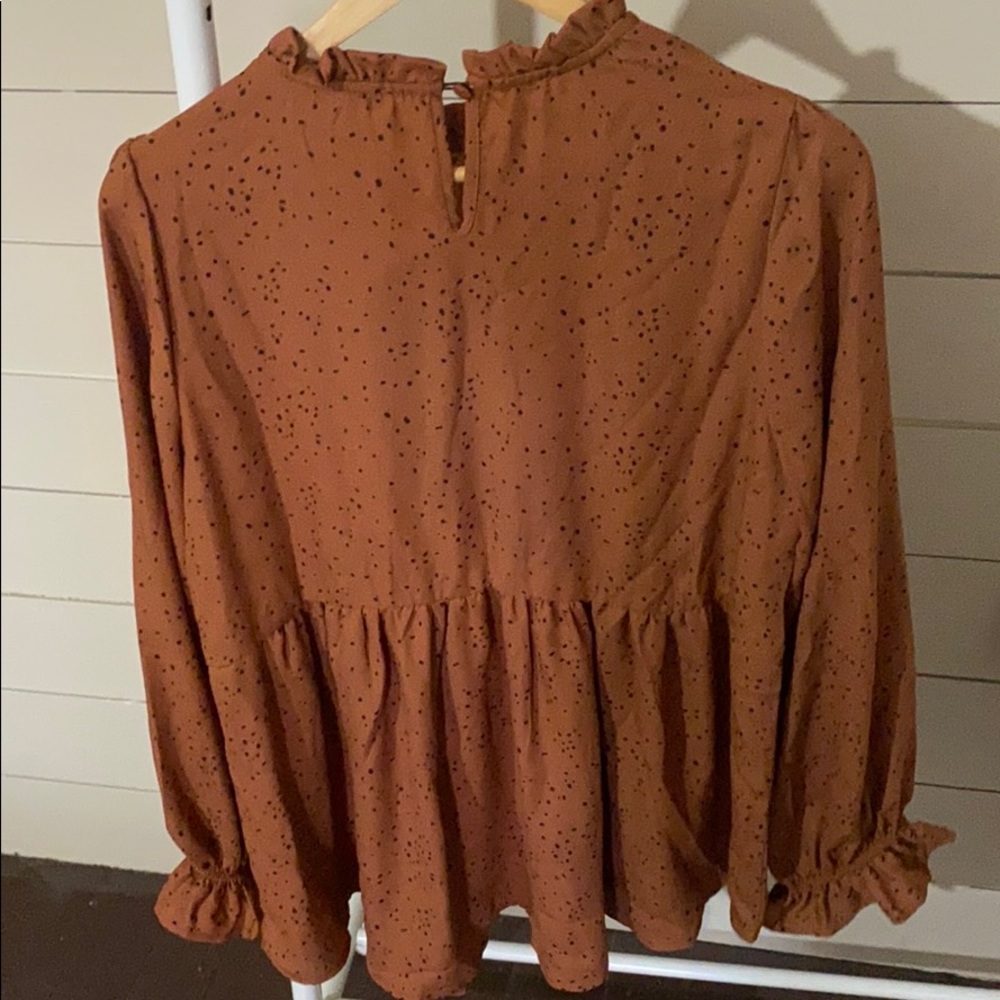 Boutique Blouse - image 3